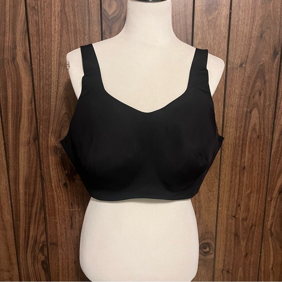 Knix Black High Support Ladder Strap Catalyst Padded Wireless Sport Bra Size 8+ - Picture 1 of 9